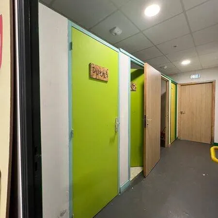 Terrain 600 m²