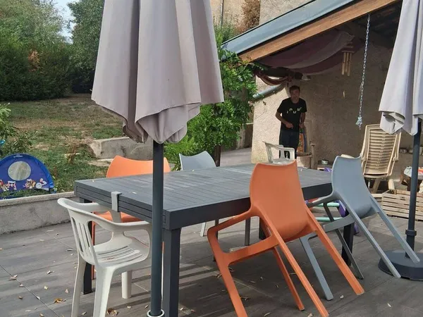 Maison 5 pièces 200 m²