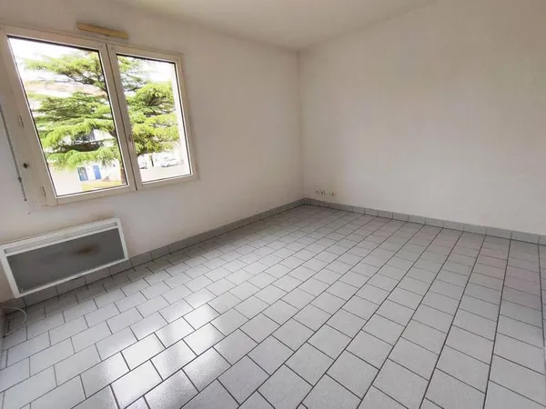 Studio 1 pièce 20 m²