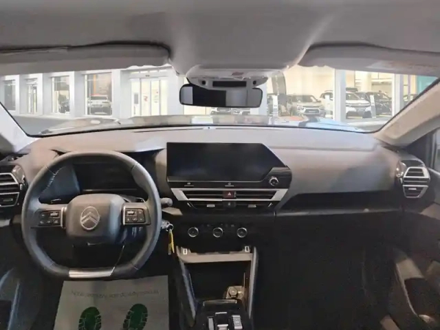 Citroën C4 x hybride 136 ch e-dcs6 plus — photo 10