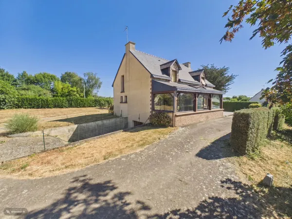 Maison de 78 m² sur un terrain 2 110 m²