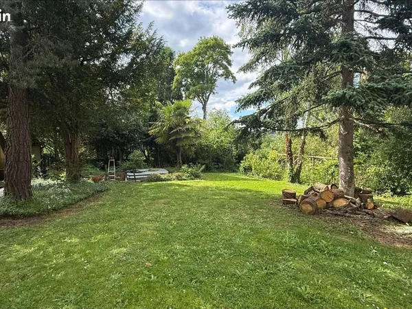 Terrain 679 m² L ETANG LA VILLE