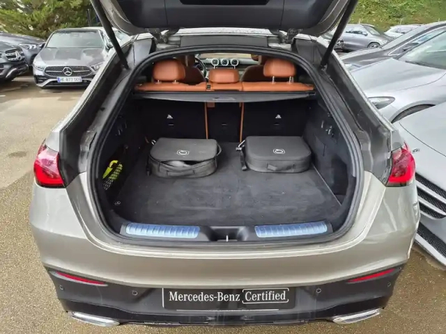 Mercedes Glc coupe 300 e 9g-tronic 4matic — photo 9