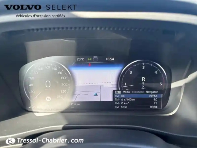 Volvo Xc40 d3 adblue 150 ch geartronic 8 r-design — photo 21