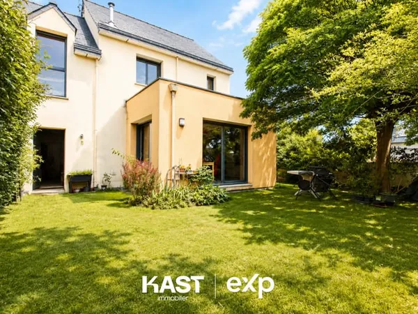 Maison Chateaugiron 6 pièce(s) 117 m2