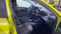Peugeot 208 e-208 156ch Allure — photo 15