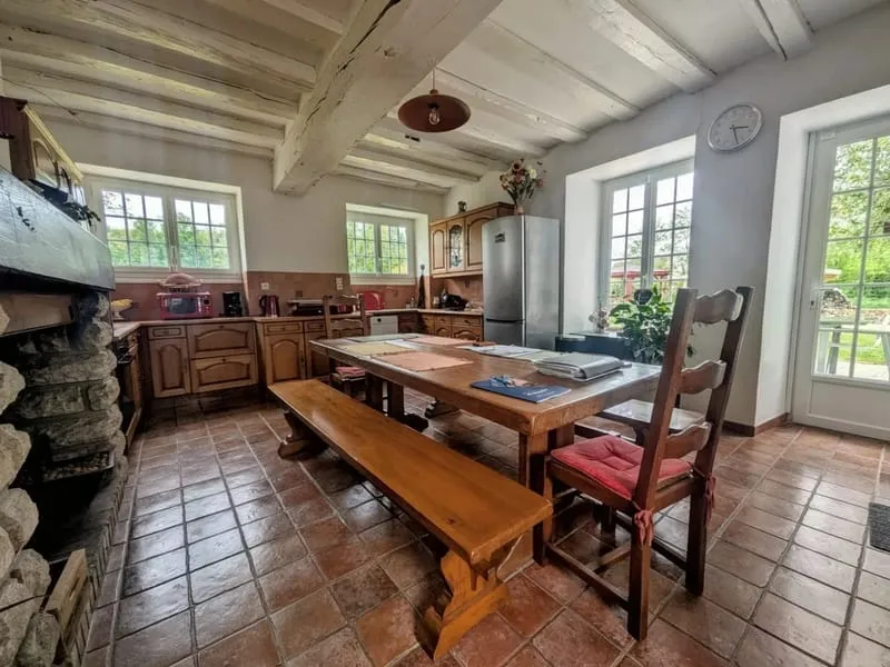 Photo 6