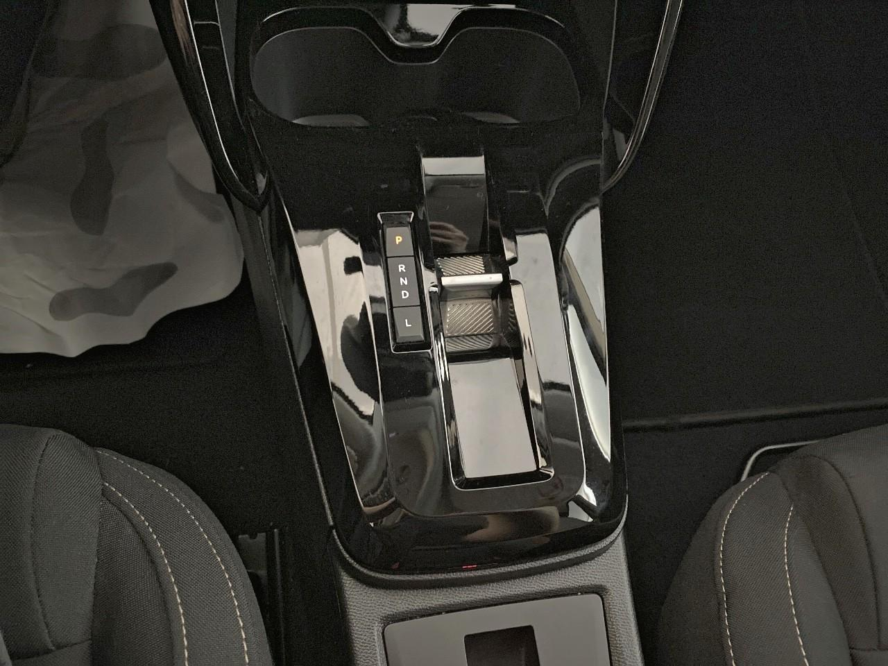 Citroën C3 Aircross hybride 145 ch aut plus — photo 17