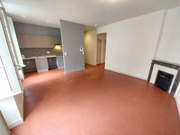 Appartement T3 avec exterieur Avignon IM