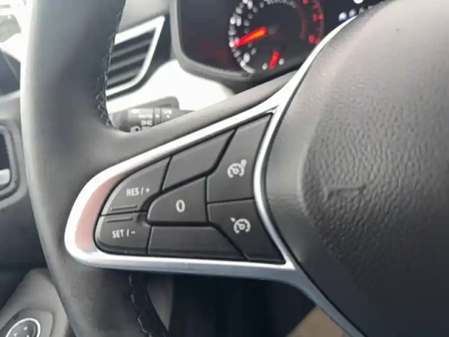 Renault Clio tce 90 x-tronic — photo 101