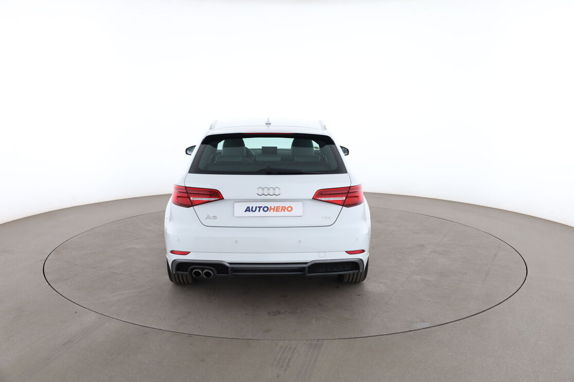 Audi A3 Sportback 2.0 TDI Design S Tronic 6 — photo 4
