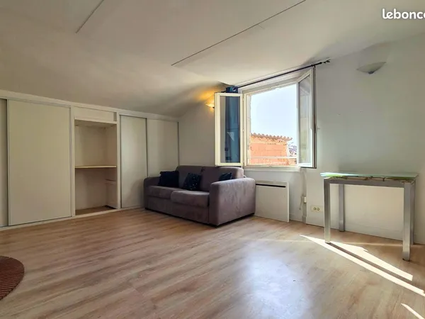 Location studio 25m2
