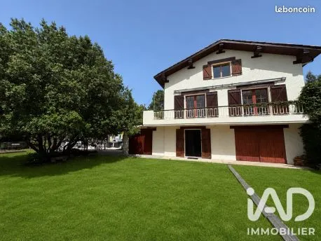 Maison familiale 6 pièces 160 m²