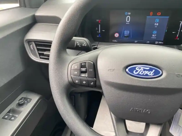Ford Transit Courier fourgonnette 1.0 ecoboost 100ch cabine approfondie trend — photo 17