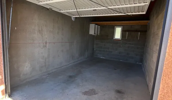Parking 16 m²