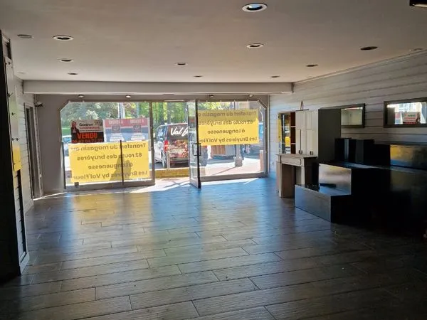 Local commercial