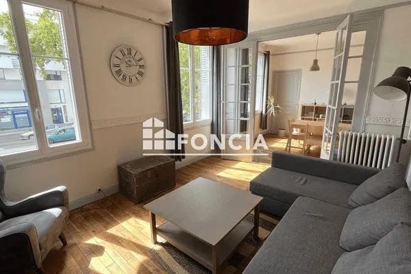 Appartement meublé 4 pièces 64 m²