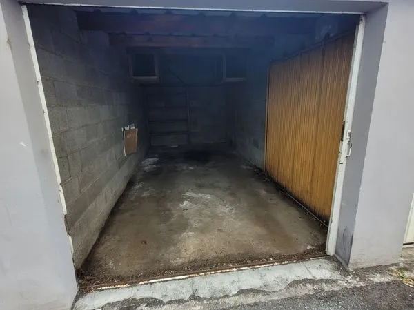 Garage et parking Location Montbéliard 15m² 60€