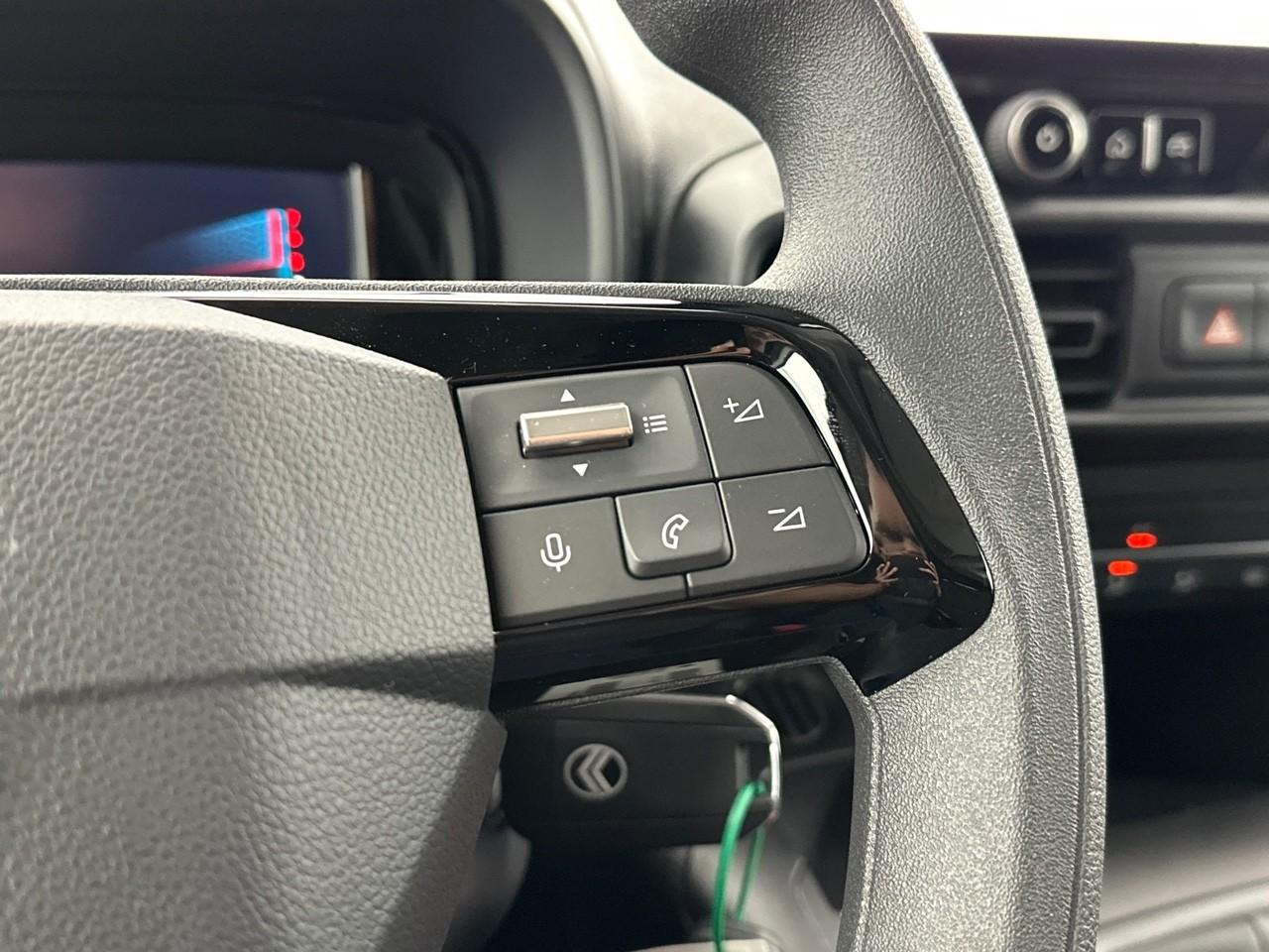 Citroën Berlingo van m diesel 100 ch manuelle — photo 20
