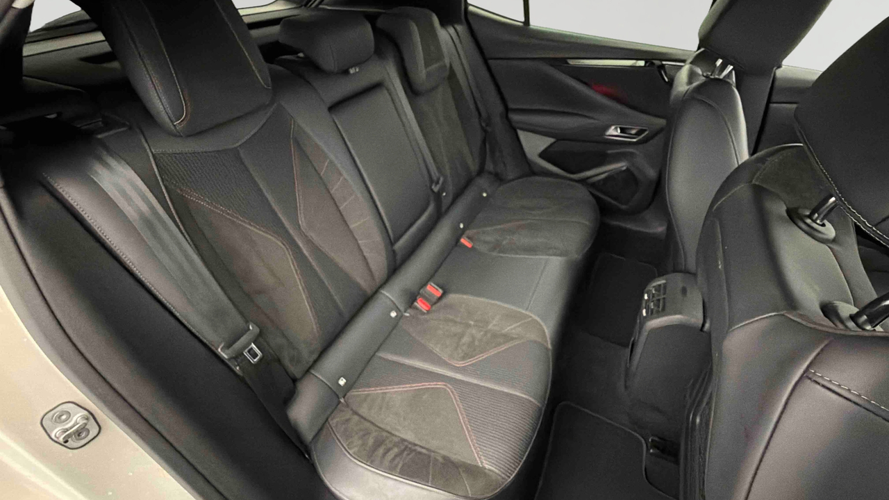 DS 4 PureTech 180 EAT8 — photo 13
