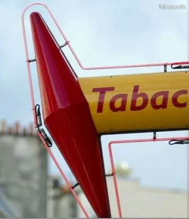 MURS ET FONDS Tabac Licence IV