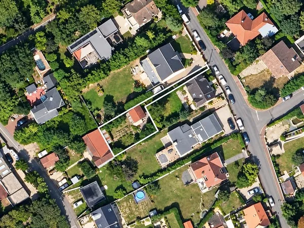 SOISY-SOUS-MONTMORENCY Maison à rénover terrain de 340 M2.