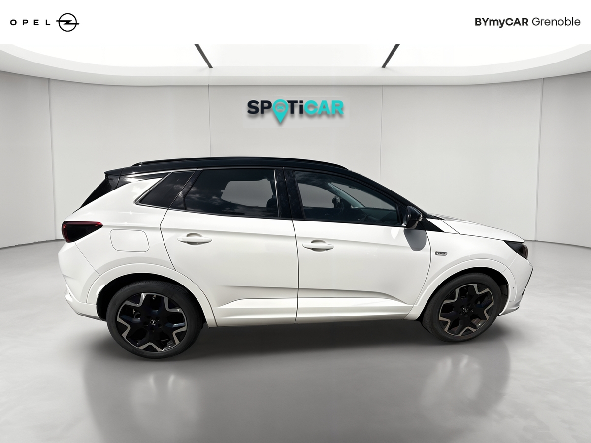 Opel Grandland Hybrid4 300 ch AWD BVA8 — photo 6