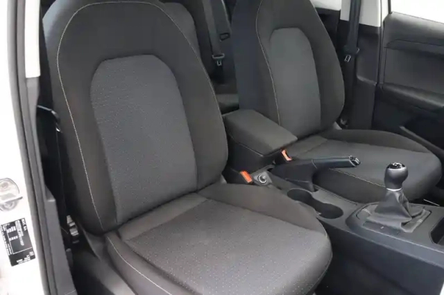 Seat Ibiza 1.0 mpi 80 ch s/s bvm5 — photo 11