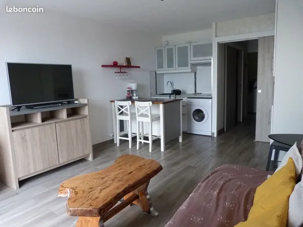 Loue beau studio la ciotat AUX ETUDIANTS