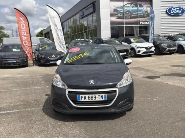 Peugeot 208 1.2 puretech 68ch like 5p — photo 2