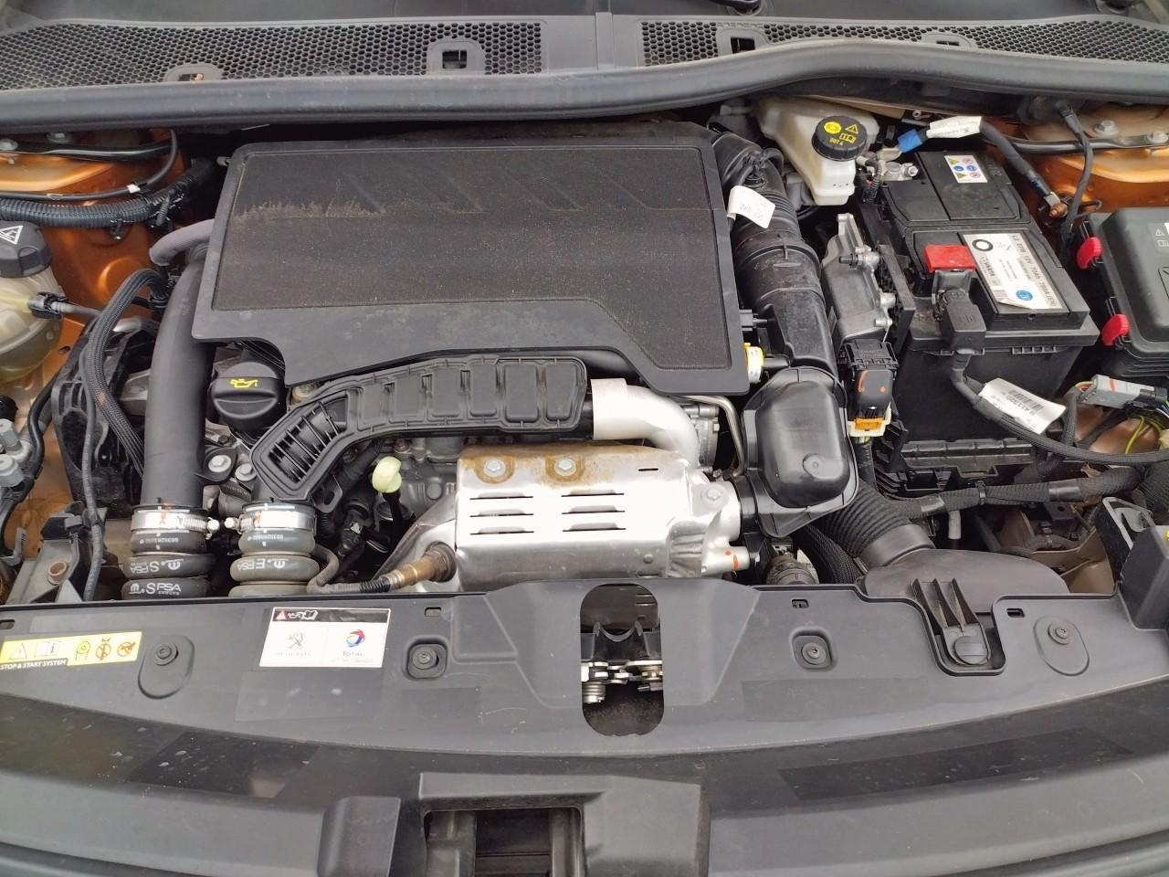 Peugeot 2008 puretech 130 s&s eat8 style — photo 15