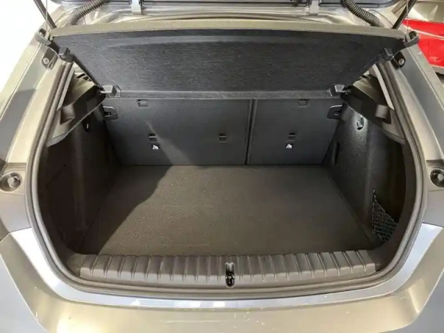 Bmw Serie 1 série 1 116a 122ch m sport design dkg7 — photo 8