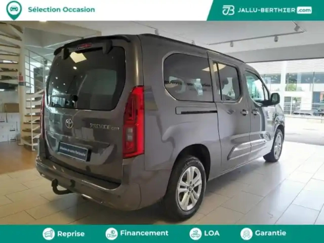 Toyota Proace city verso long 1.5 130 d-4d bva executive rc23 — photo 4
