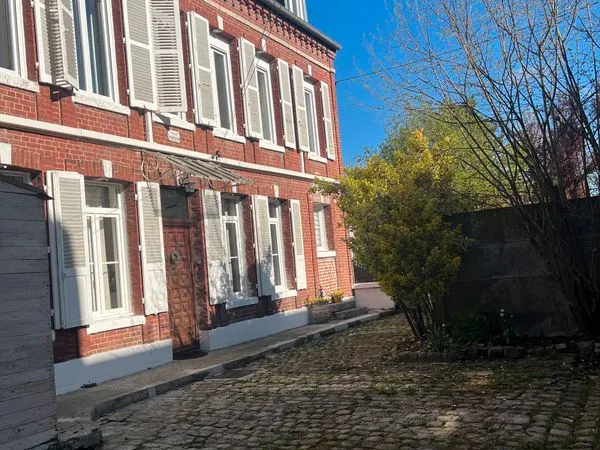 Superbe maison à la fere