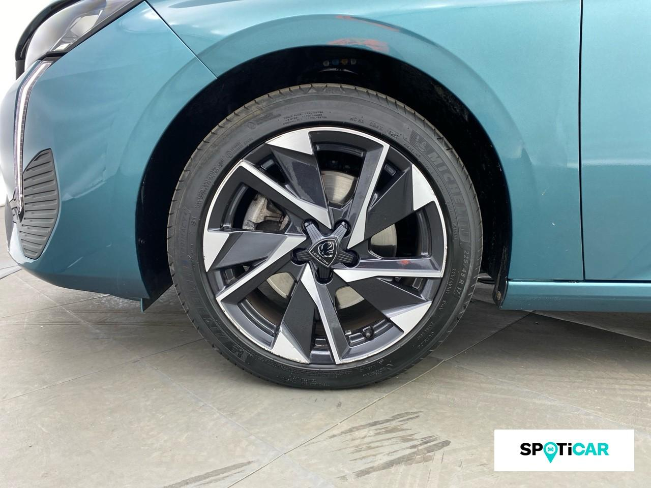 Peugeot 308 sw 1.2 puretech 130ch s&s allure pack eat8 — photo 11