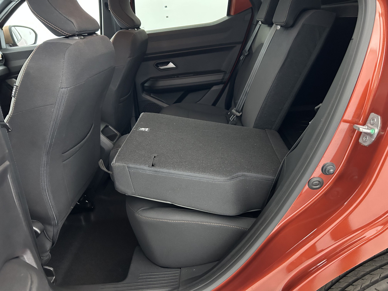 Dacia Duster — photo 29