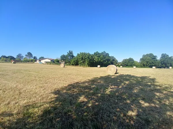 Terrain Caussade 10569 m2