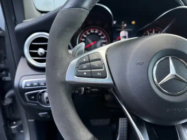 Mercedes Glc suv amg 63 s 4matic+ — photo 24