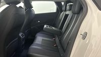Peugeot 308 Sw PHEV 180ch Active Pack e-EAT8 — photo 13