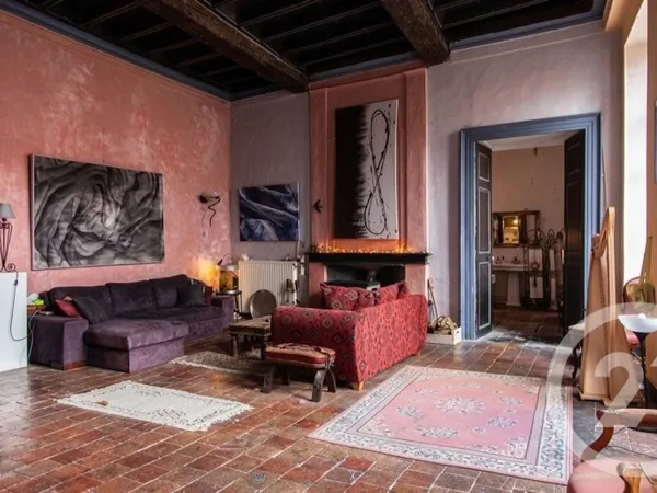 Maison 7 pièces 455 m²