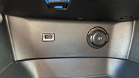 Peugeot 3008 HYBRID 225ch Allure Pack e-EAT8 — photo 30