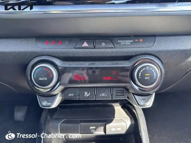 Kia Stonic 1.0 t-gdi 100 ch isg bvm5 active — photo 13