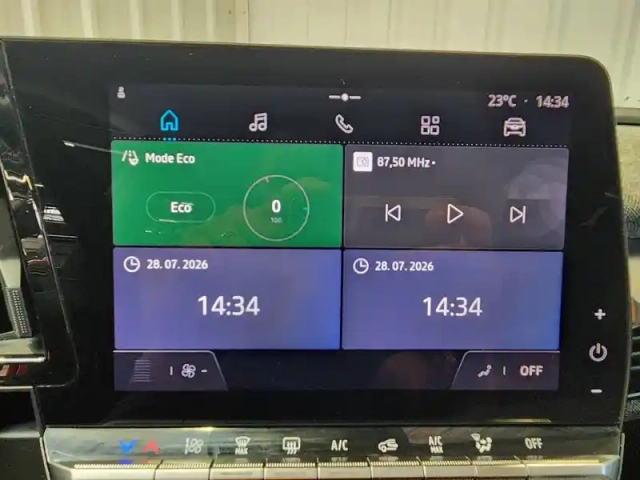 Renault Megane e-tech ev60 220 ch super charge — photo 21