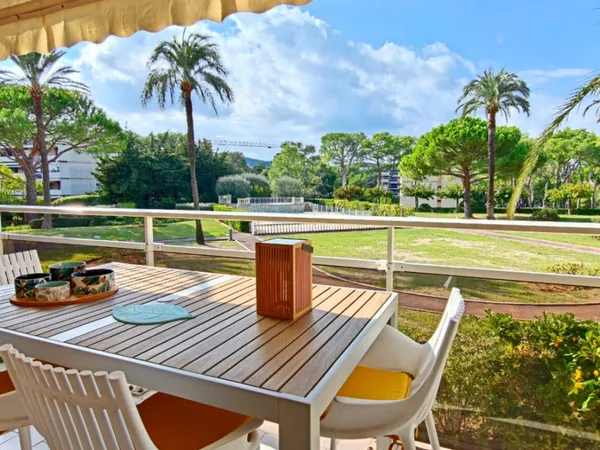 Appartement Antibes 2 pièces 49.82 m2 - avec terrasse, cave et garage