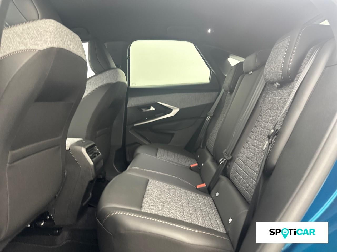 Peugeot 3008 1.2 hybrid 145ch allure e-dcs6 — photo 10