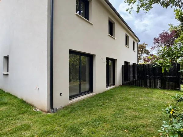 Maison neuve terminée - 97 m² - 3 chambres - garage - DPE A