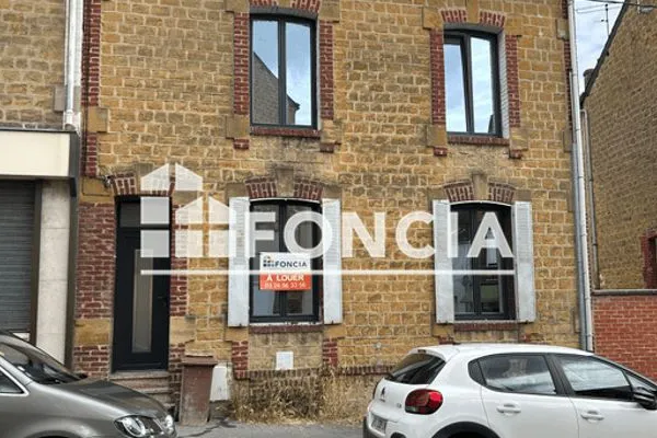 Maison Location Charleville-Mézières 4p 70m² 766€