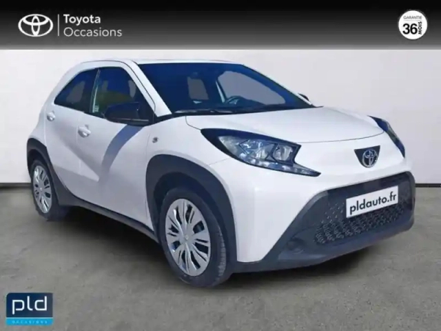 Toyota Aygo x 1.0 vvt-i 72ch dynamic my24 — photo 6