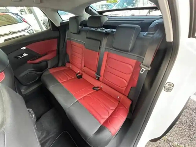 Citroën C4 moteur électrique 136ch (100 kw) shine pack automatique — photo 15