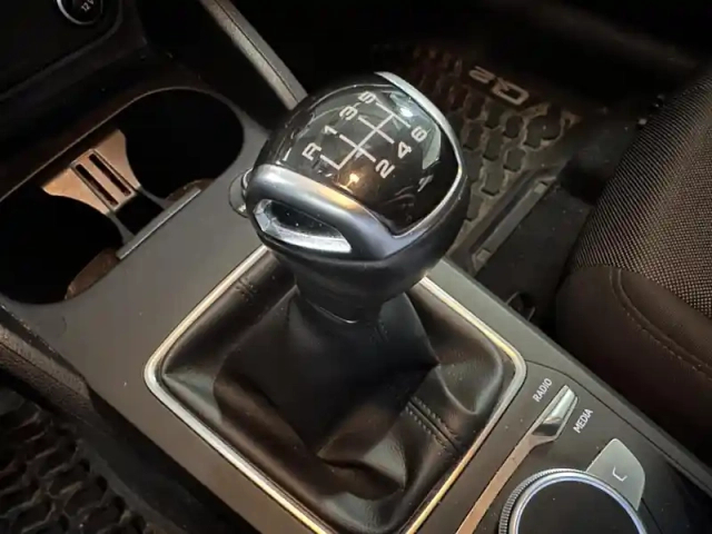 Audi Q2 30 tfsi 110 bvm6 — photo 18